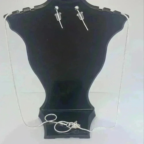 Skull Flowers and Pink Howlite Turquoise Skull Earrings and Necklace Set - Picture 5 of 5